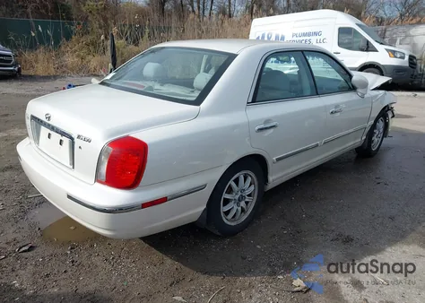 2004 Hyundai Xg350 L z USA, uszkodzony, nr VIN KMHFU45E04A348600